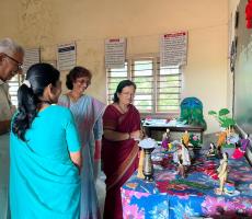 वार्षिक पारितोषिक वितरण समारंभ - शैक्षणिक साहित्य प्रदर्शन 